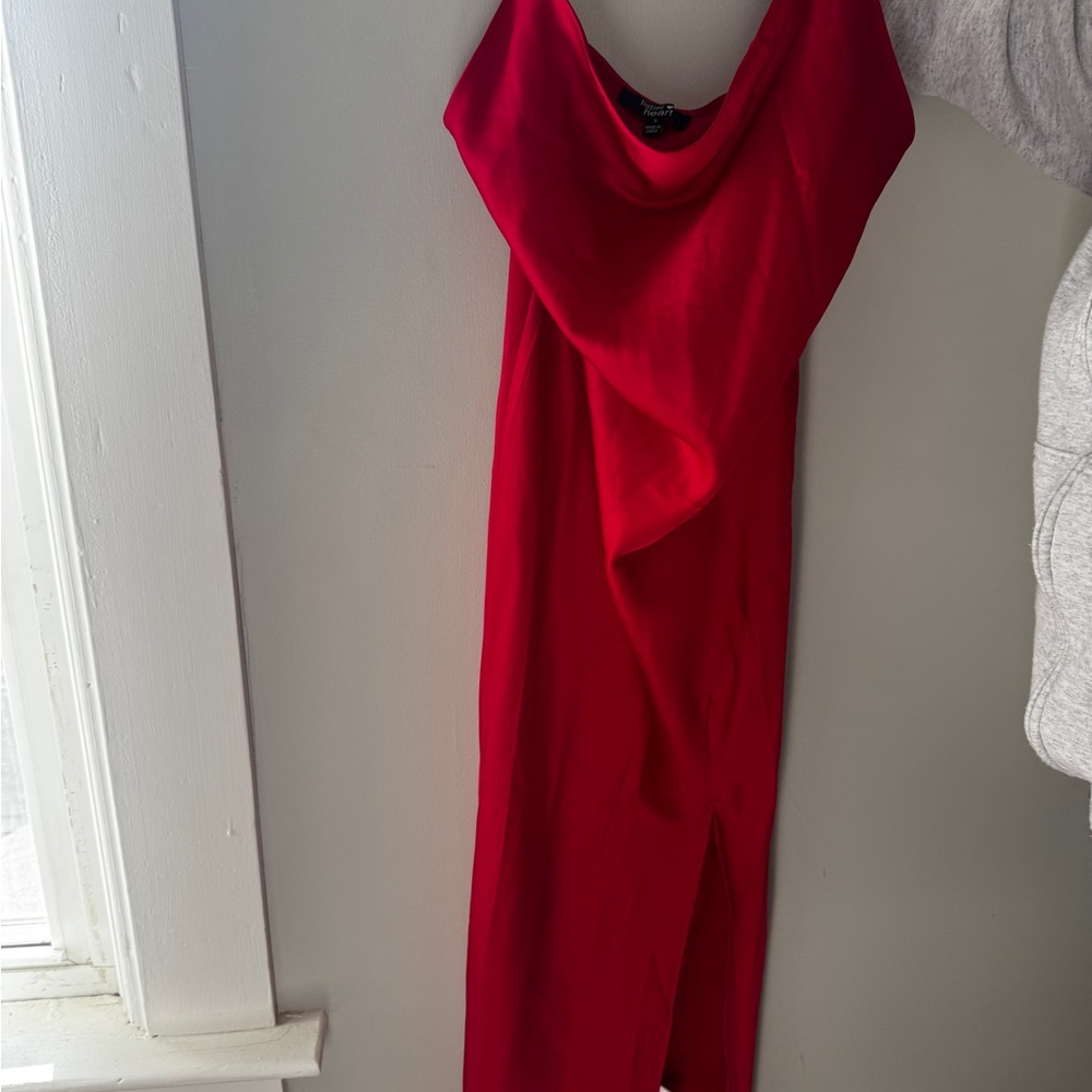 Chic Strapless Red Dress